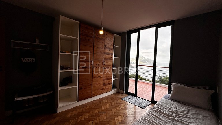 LB #RJ88 Exclusive House in Joá with Breathtaking View of Pe