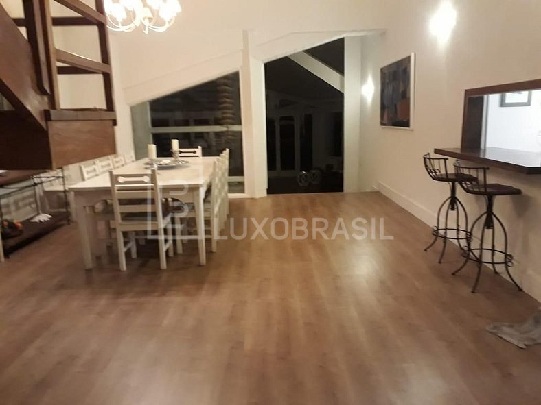 LuxoBrasil #AR04 Mansión Portogalo 09 Suites Angra Alquiler