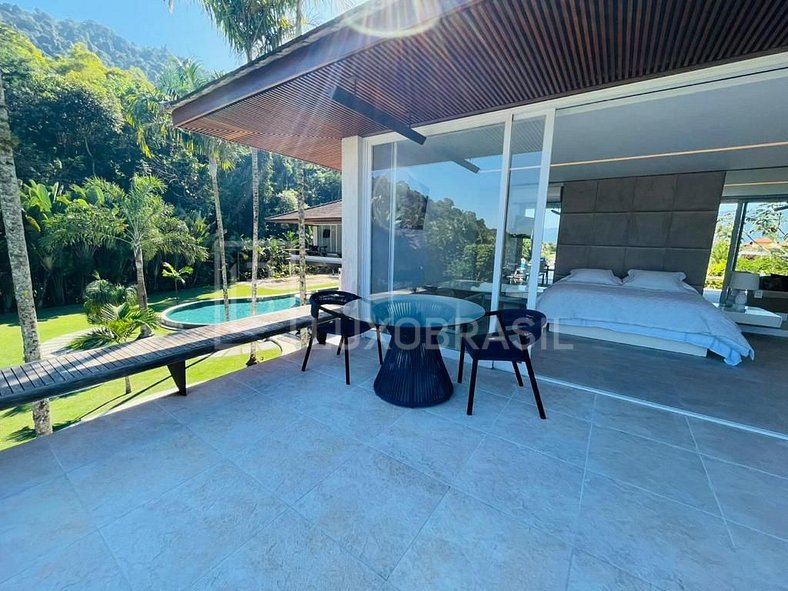 LUXOBRASIL #AR32 Mansion Portogalo 08 Suites Vacation Rental