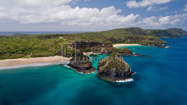 LuxoBrasil #NR01 Yellow House Fernando de Noronha Seasonal R