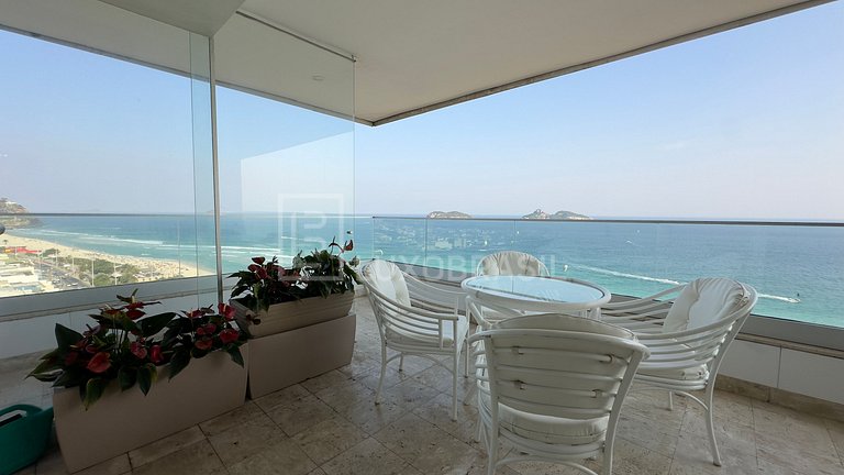 LuxoBrasil #RJ113 Apartamento frente a la playa Barra Beach