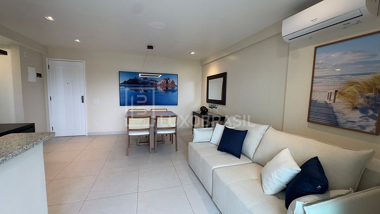 LUXOBRASIL #RJ14 Seafront Apartment at the Exclusive Barra B