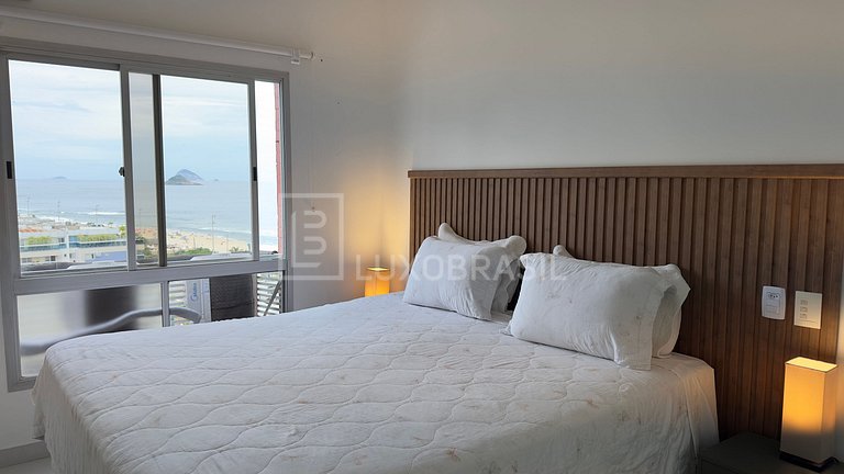 LUXOBRASIL #RJ14 Seafront Apartment at the Exclusive Barra B