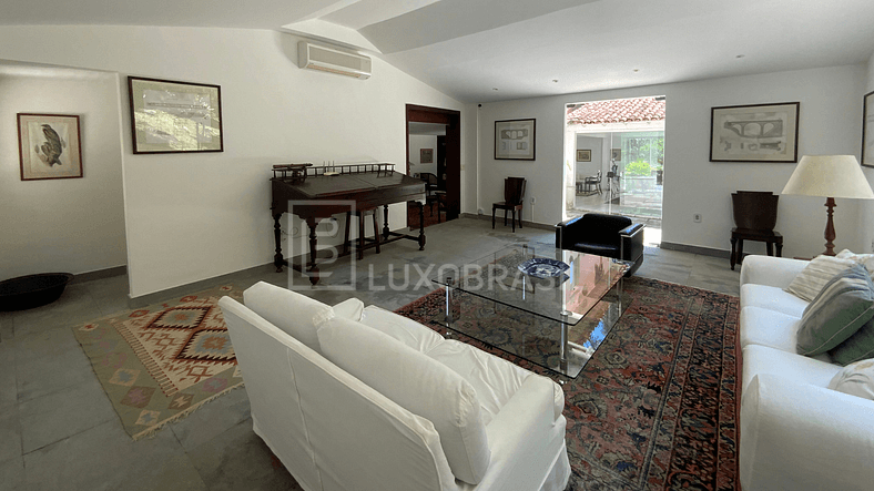 LuxoBrasil #RJ33 House 06 Bedrooms in Gávea