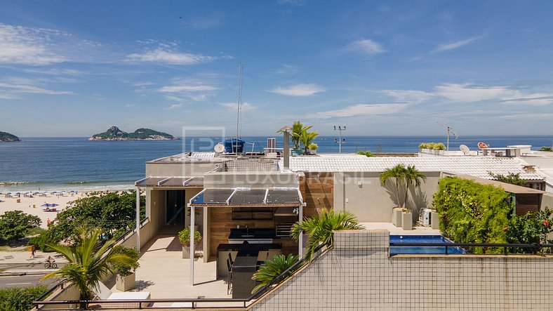 LUXOBRASIL #RJ67 Ocean Front Penthouse Avenida do Pepê Seaso