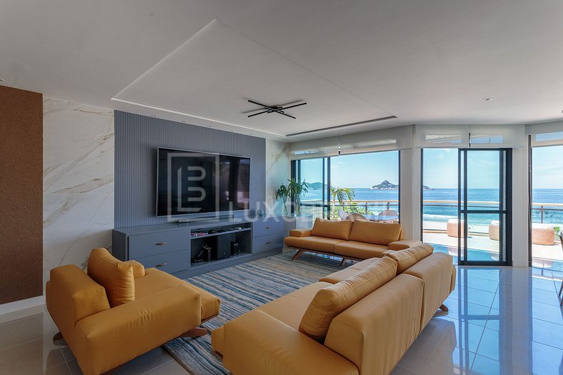 LUXOBRASIL #RJ67 Ocean Front Penthouse Avenida do Pepê Seaso