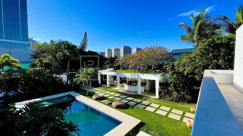 LUXOBRASIL #RJ70 Mansão Jardim Oceânico 08 Suítes Barra Alug