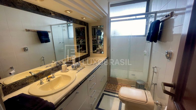 LuxoBrasil #RJ740 Vila São Conrado 05 Suites Sea View Vacati