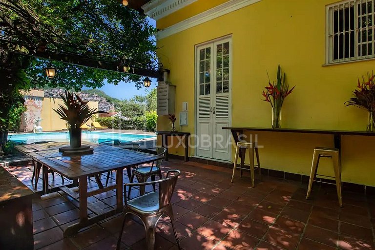 LUXOBRASIL #RJ770 Villa Alexandrino 07 Bedrooms Santa Teresa