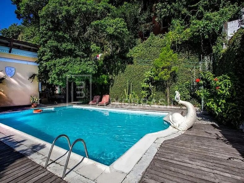 LUXOBRASIL #RJ770 Villa Alexandrino 07 Bedrooms Santa Teresa