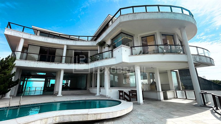 LUXOBRASIL #RJ80 – Modern House in Joá with Ocean View is th