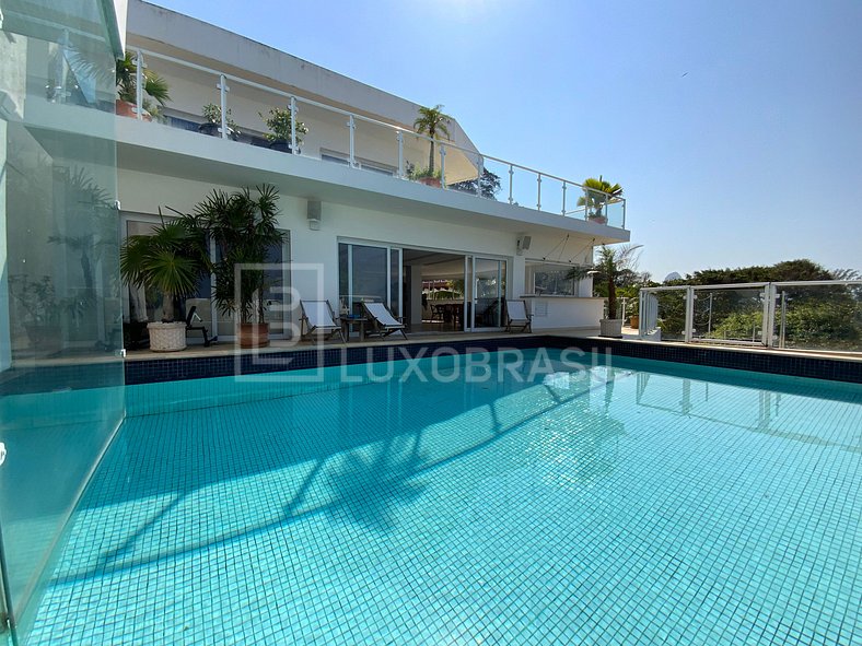 LUXOBRASIL #RJ849 Mansion in Joá 04 Suites House Season Rent