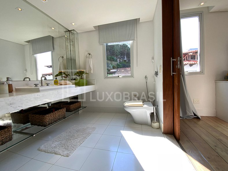 LUXOBRASIL #RJ849 Mansion in Joá 04 Suites House Season Rent