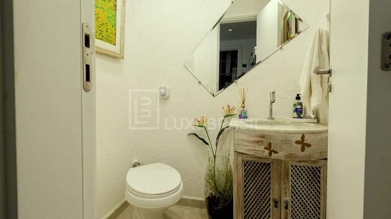 LUXOBRASIL #RJ926 600m² House Guarantees a Luxury Life in Ba