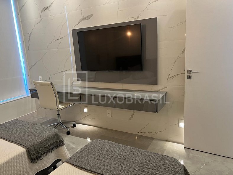 LUXOBRASIL #RJ98 Apartamento Copacana 04 Quartos Aluguel de