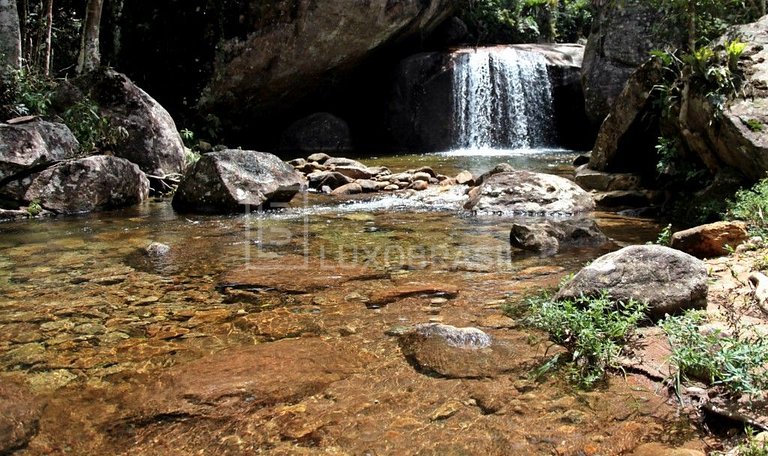 LUXOBRASIL #SE05 Casa na Serra em Secretário 03 Suítes Alugu