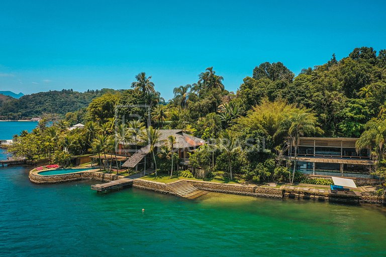 Mansão Paradisíaca na Ilha do Cavaco em Angra dos Reis