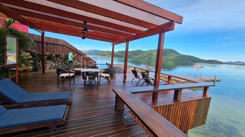 Mansão Pé na Areia 10 Quartos - Angra dos Reis #AR01